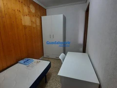 Pis de 86 m² a Dos Hermanas