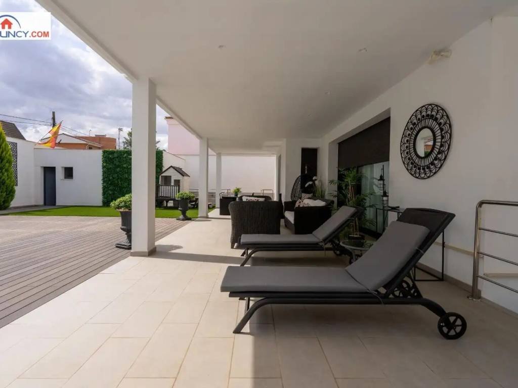 Casa de 372 m² en Dos Hermanas