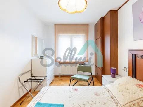 Piso de 72 m² en Oviedo
