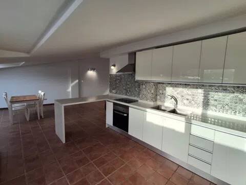 Piso de 105 m² en Vega de San Mateo