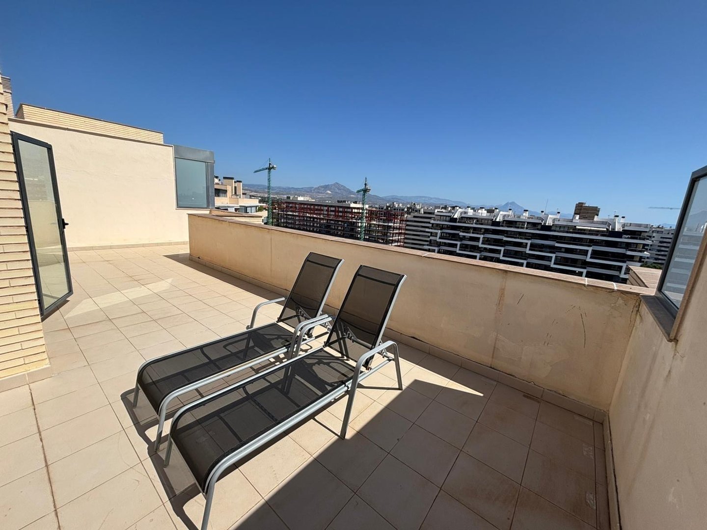Pis de 190 m² a Alacant