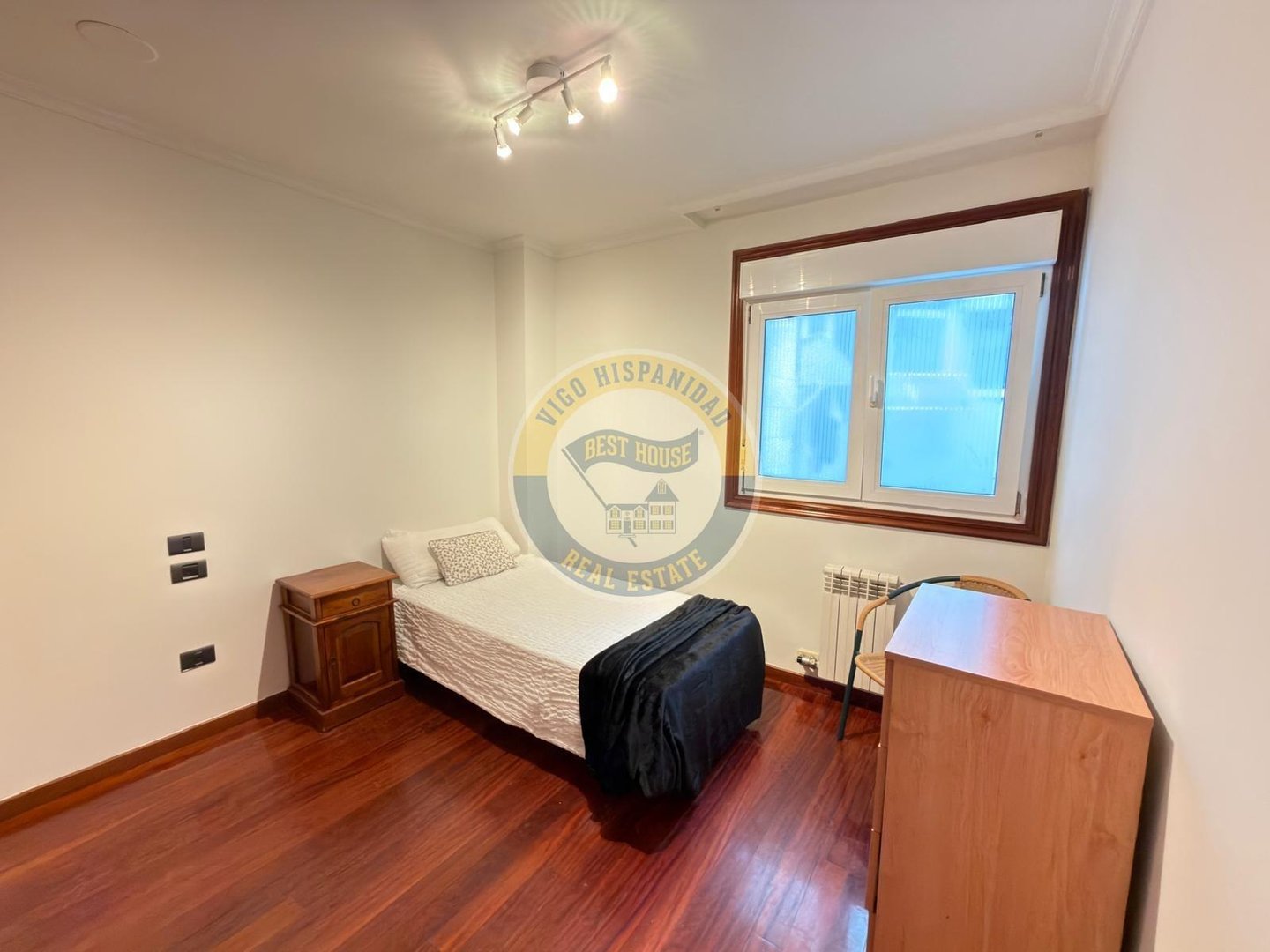 Piso de 75 m² en Vigo