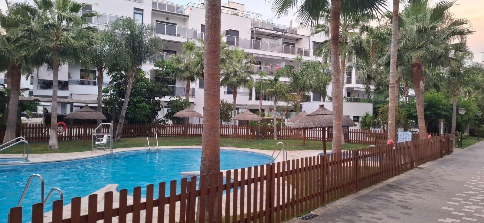 Piso de 97 m² en Motril