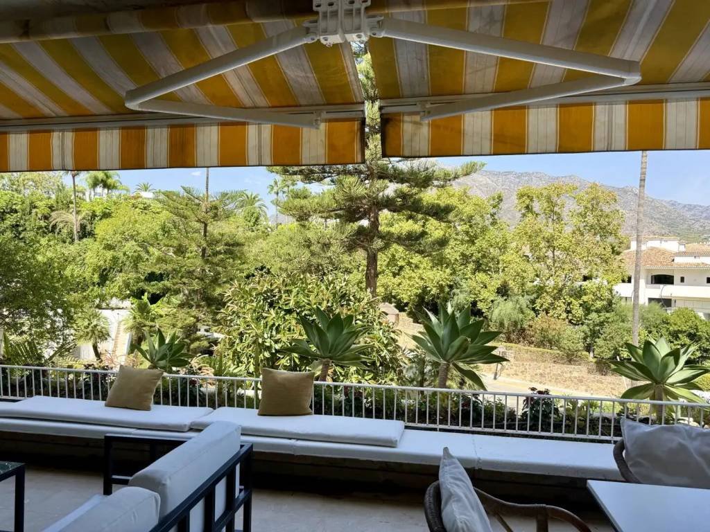 Wohnung 242 m² in Marbella
