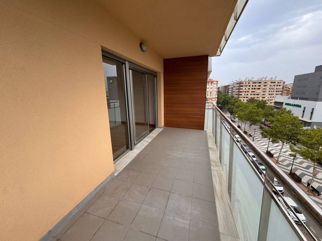 Wohnung 110 m² in Gandia