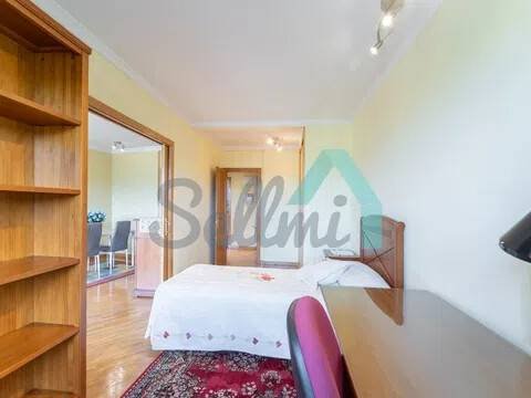 Piso de 104 m² en Oviedo