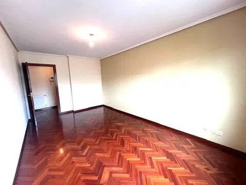 Piso de 75 m² en La Coruña