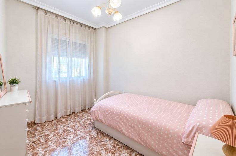 Piso de 100 m² en Orihuela
