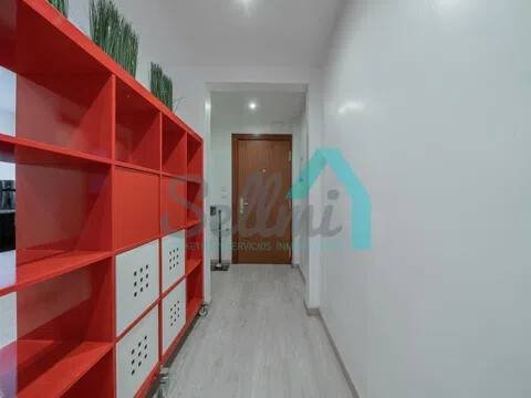 Piso de 90 m² en Oviedo