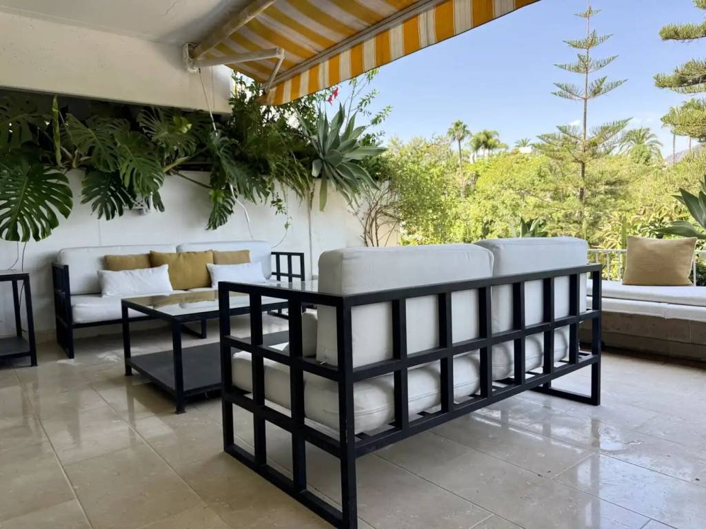 Wohnung 242 m² in Marbella