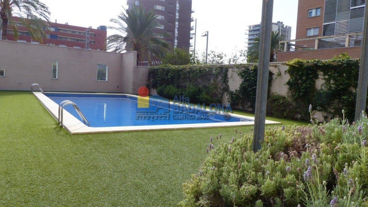 Pis de 58 m² a Badalona
