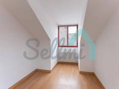 Pis de 137 m² a Oviedo