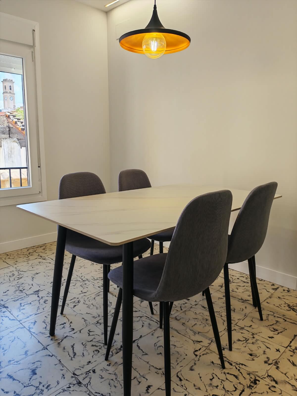 Habitació de lloguer, Tortosa