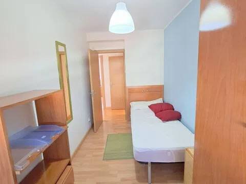 Piso de 90 m² en Zaragoza