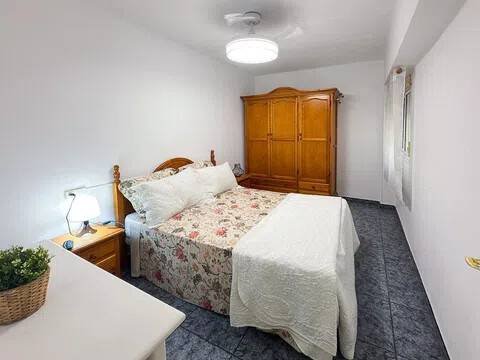 Piso de 77 m² en Almería