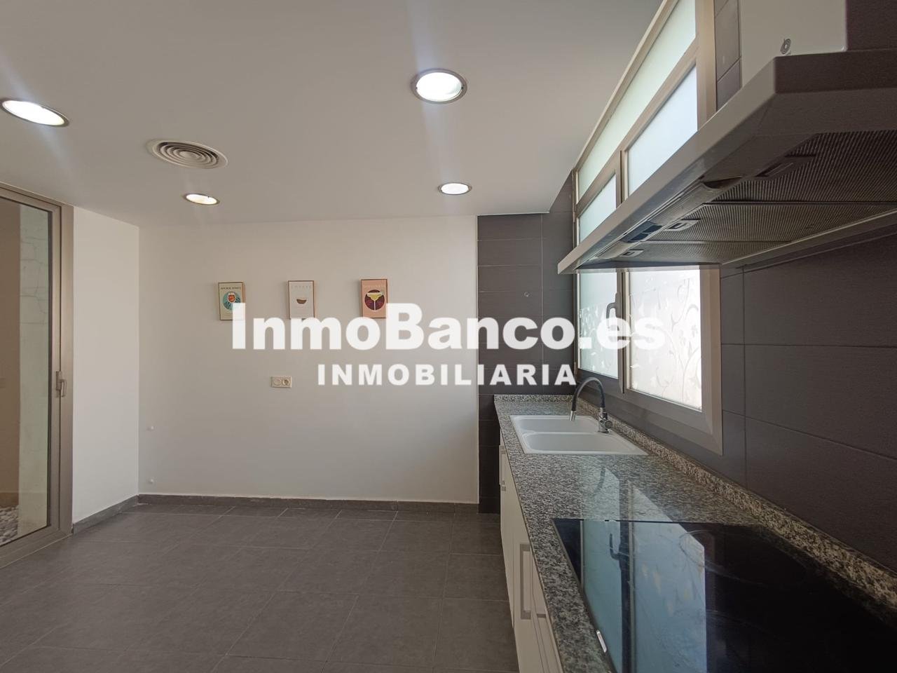 Casa de 224 m² a la Pobla de Vallbona