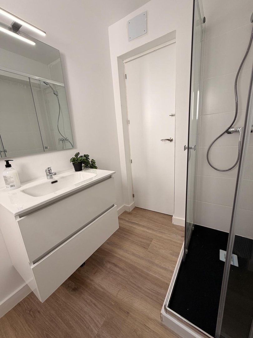 Habitación 98 m², Alicante