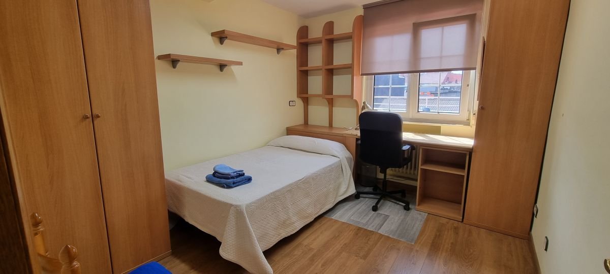 Piso de 95 m² en Oviedo