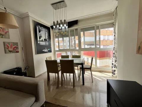 Apartamento 95 m² em Sevilla