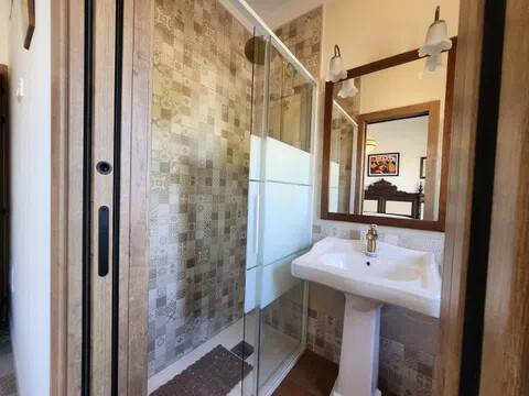 Casa de 100 m² en Alhama de Almería