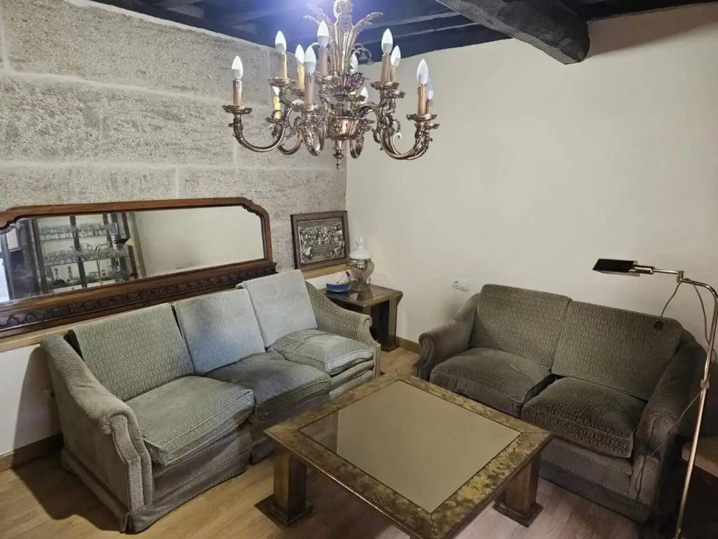 Casa de 200 m² en Baños de Molgas