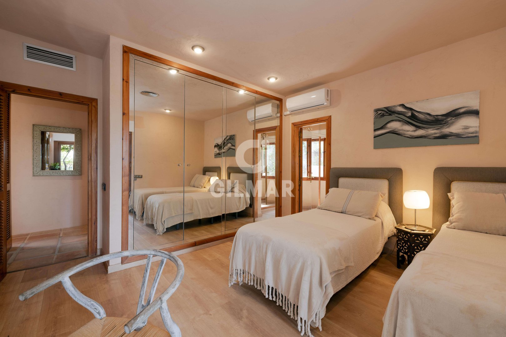 Casa de 400 m² en Luque