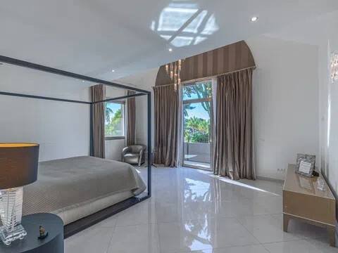 Casa de 658 m² en San Roque