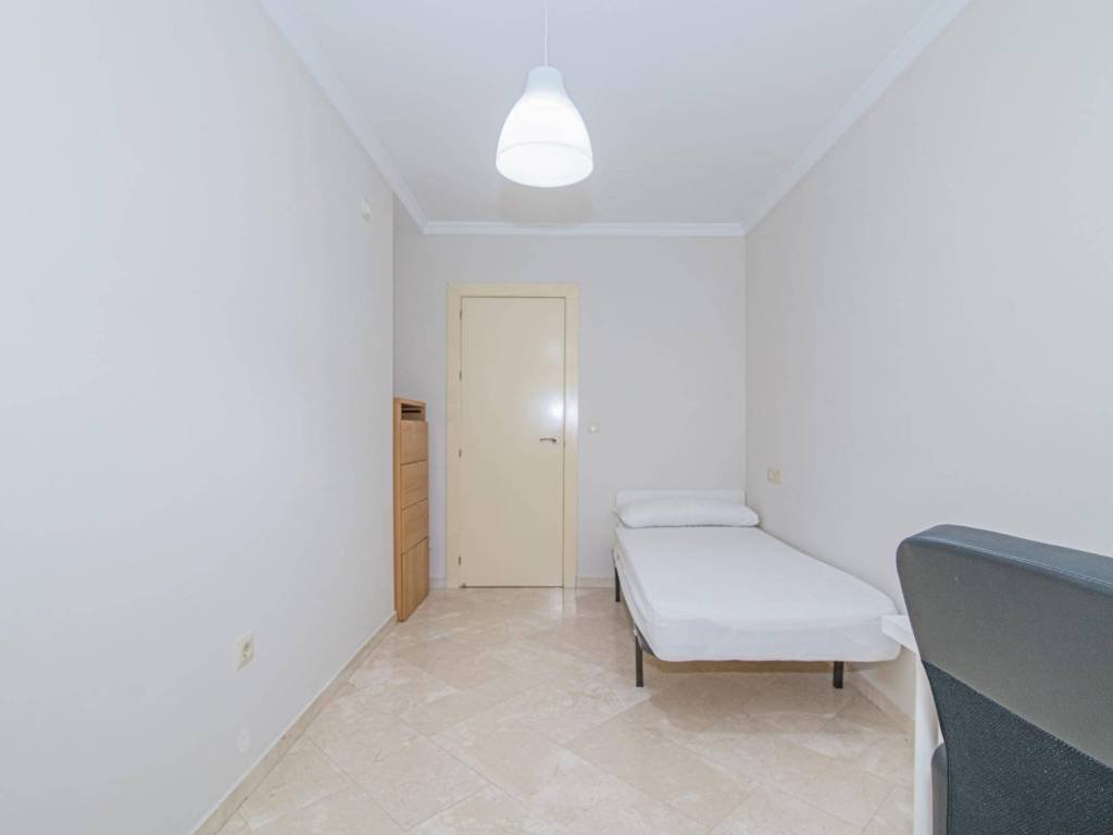 Piso de 111 m² en Granada