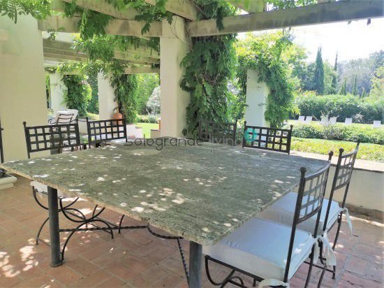Casa de 400 m² en San Roque