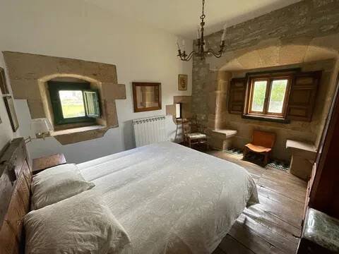 Casa de 213 m² en Espinosa de los Monteros