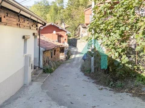 Casa de 200 m² en Mieres