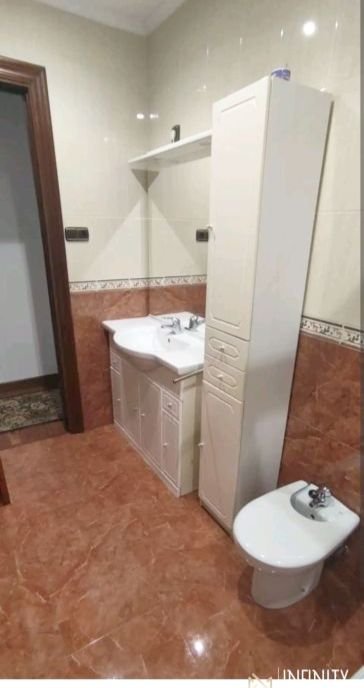 Piso de 80 m² en Baracaldo