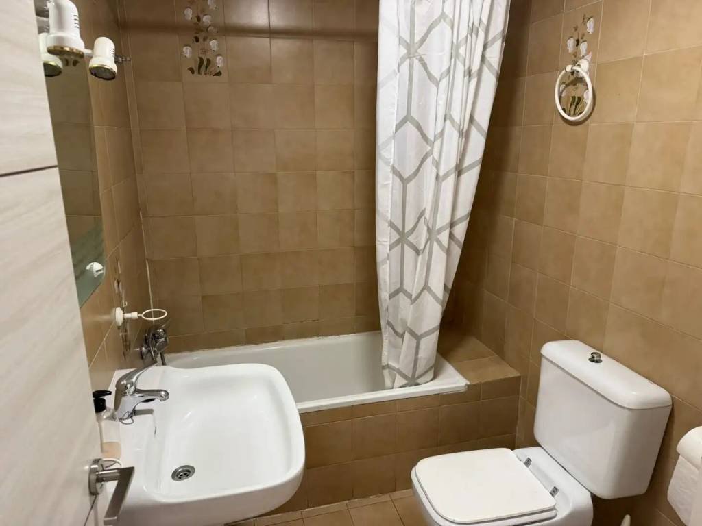 Piso de 90 m² en Granada
