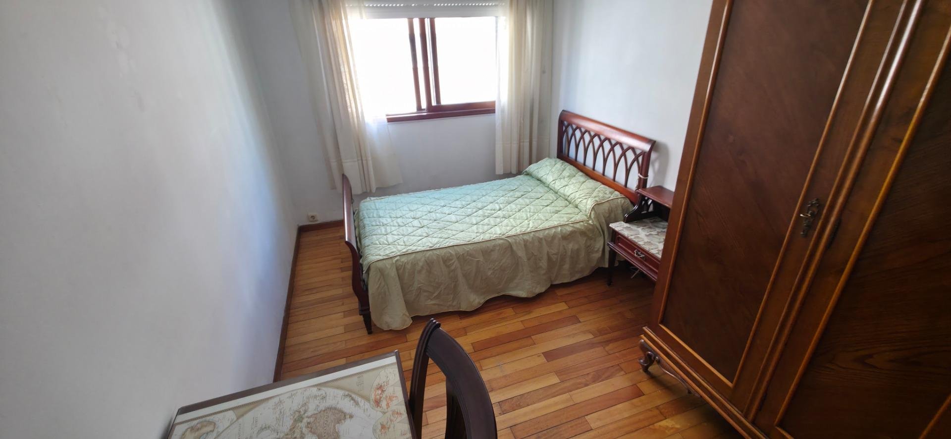 Piso de 108 m² en Santiago de Compostela