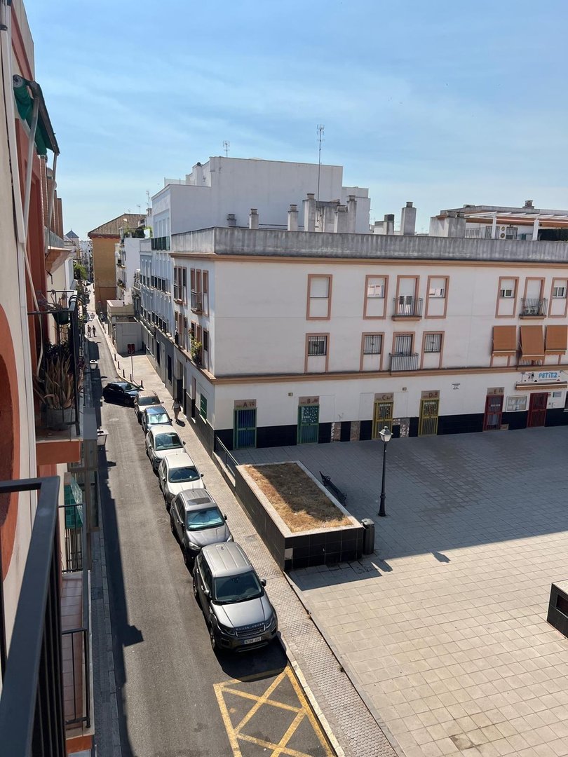Piso de 80 m² en Sevilla