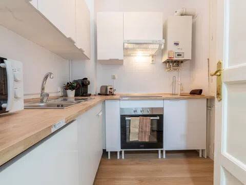 Habitación 77 m², Madrid