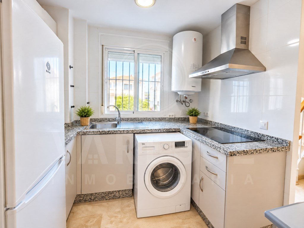 Piso de 74 m² en Aznalcázar