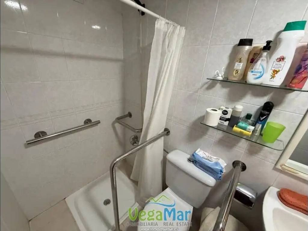 Wohnung 70 m² in Almuñécar