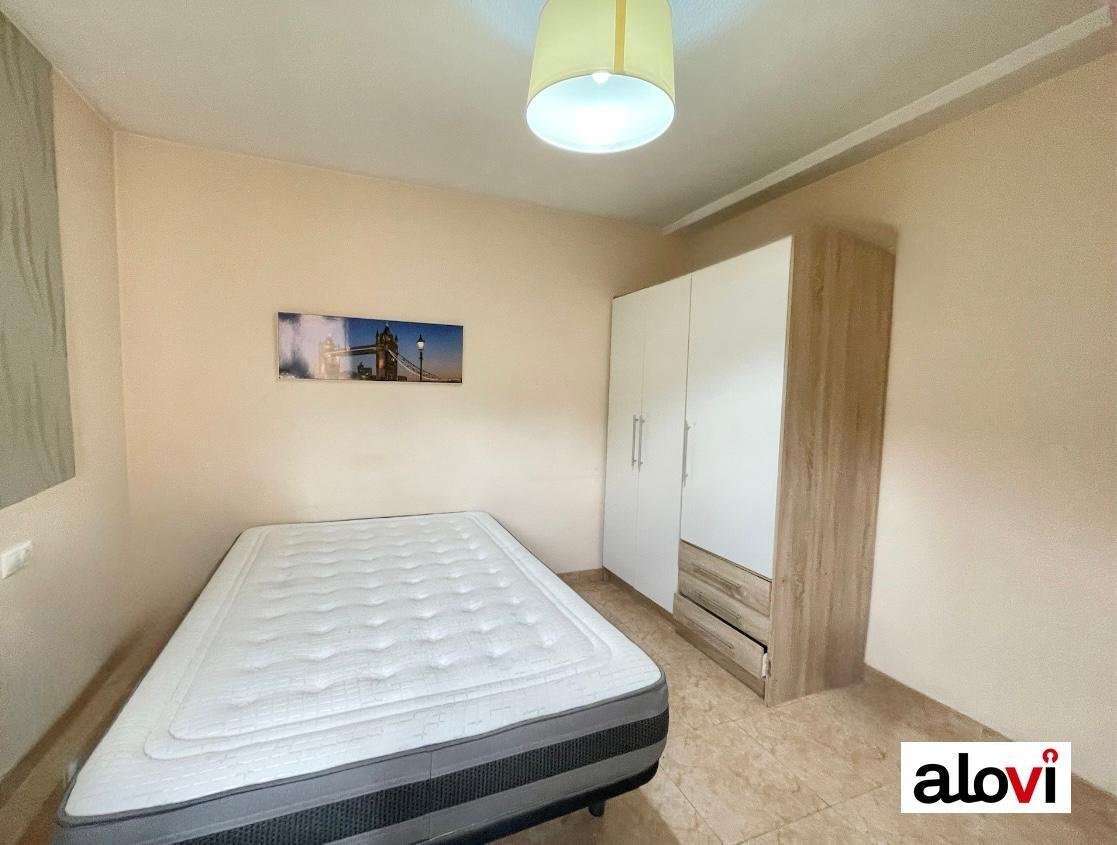 Habitación 90 m², Granada