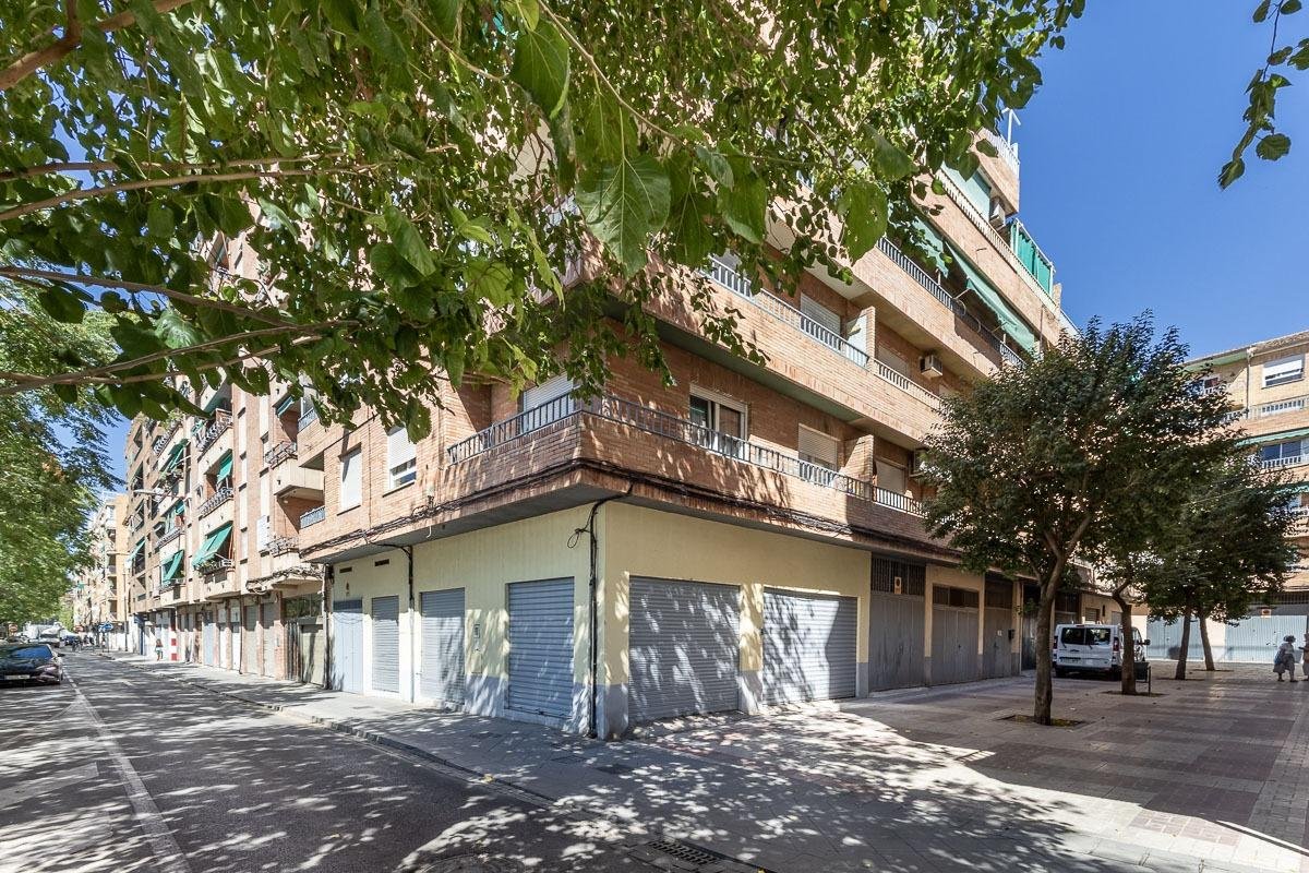 Piso de 89 m² en Granada
