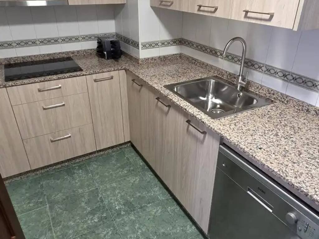 Piso de 95 m² en Jaén