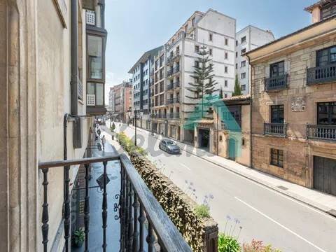 Piso de 45 m² en Oviedo