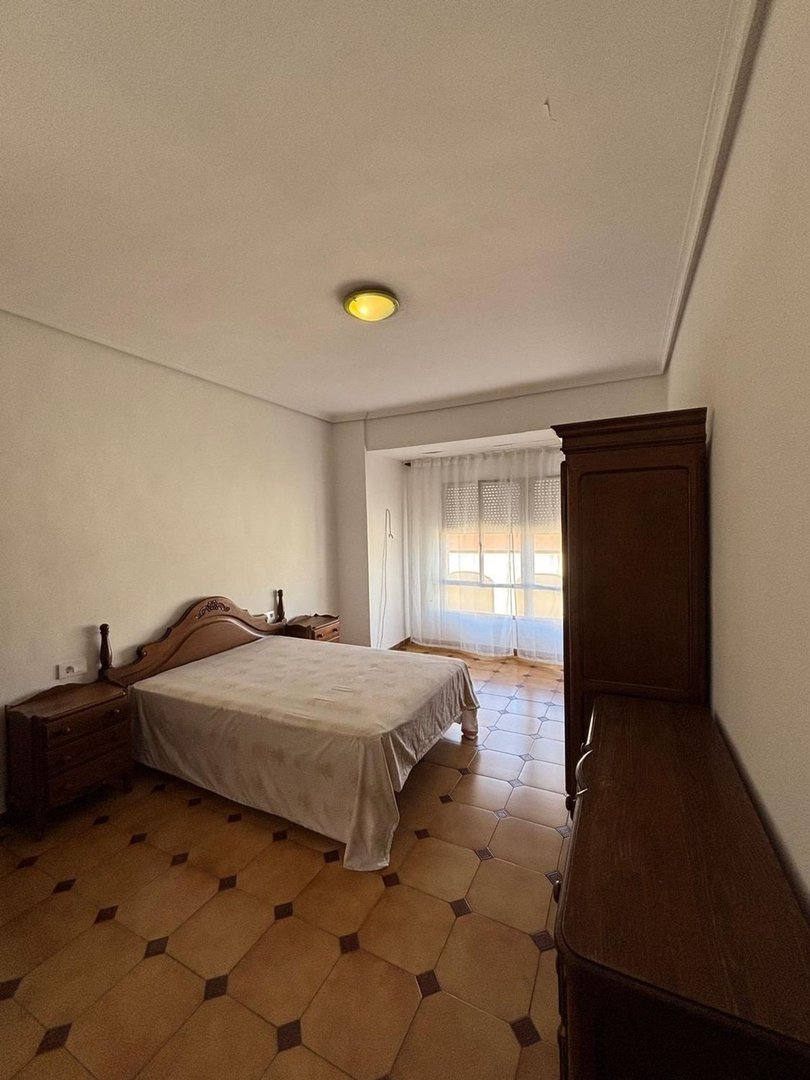 Piso de 120 m² en Alginet