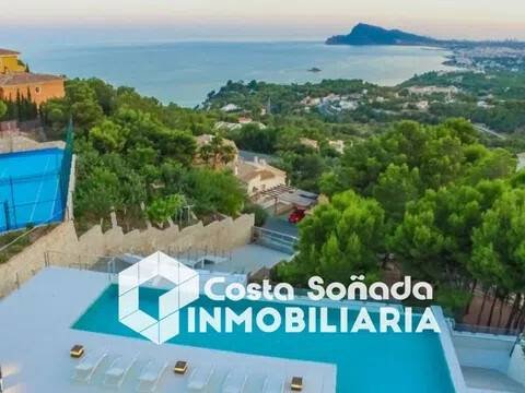 Casa de 1500 m² en Altea