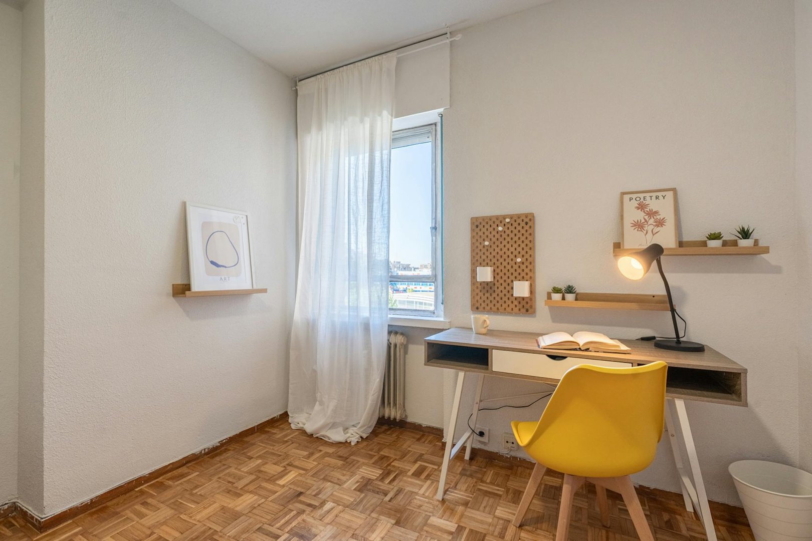 Habitació de lloguer, Madrid