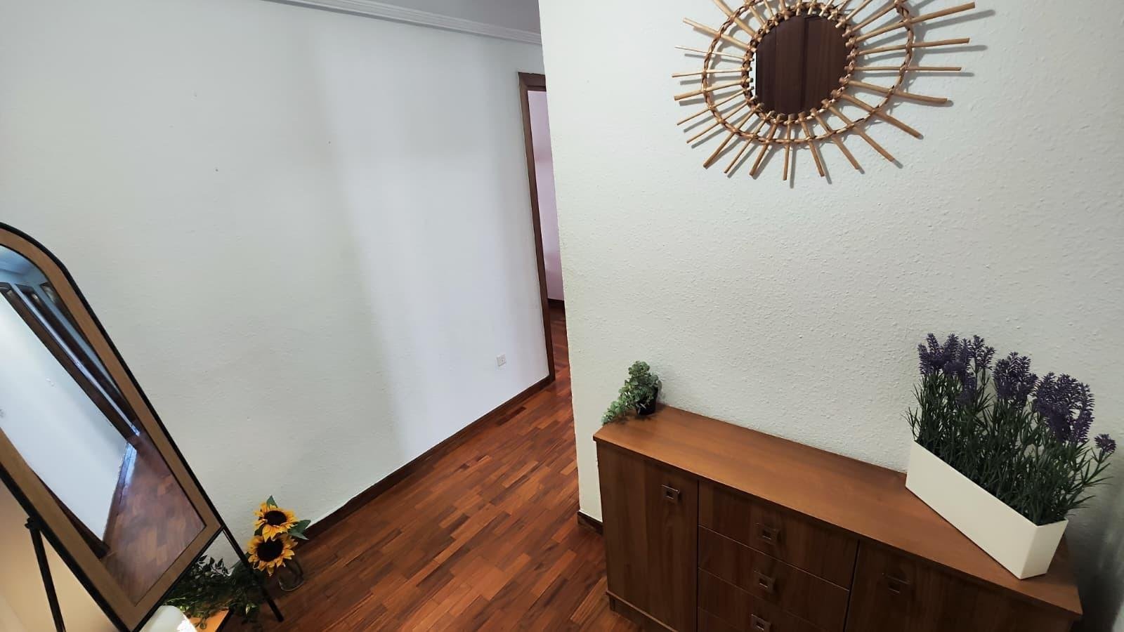Habitación 97 m², León