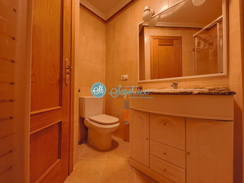 Piso de 85 m² en Segovia