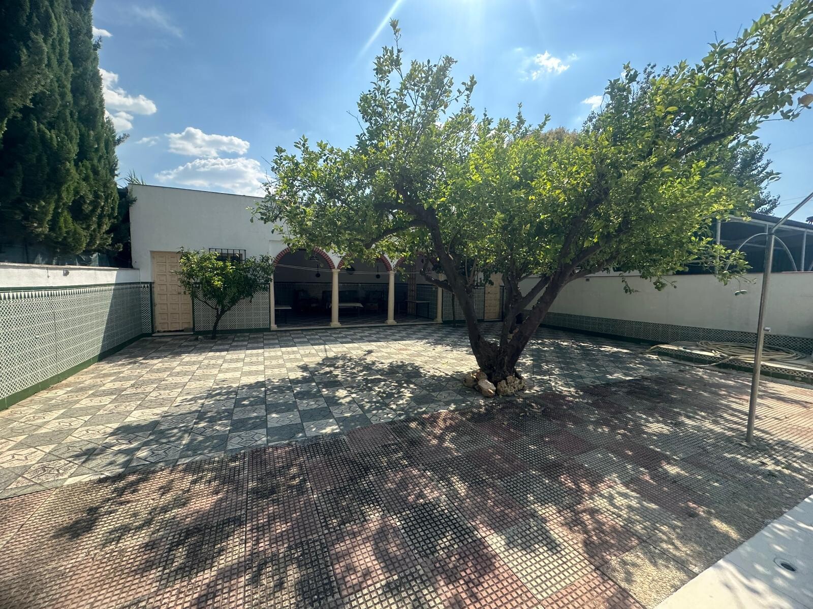 Piso de 1000 m² en Lucena