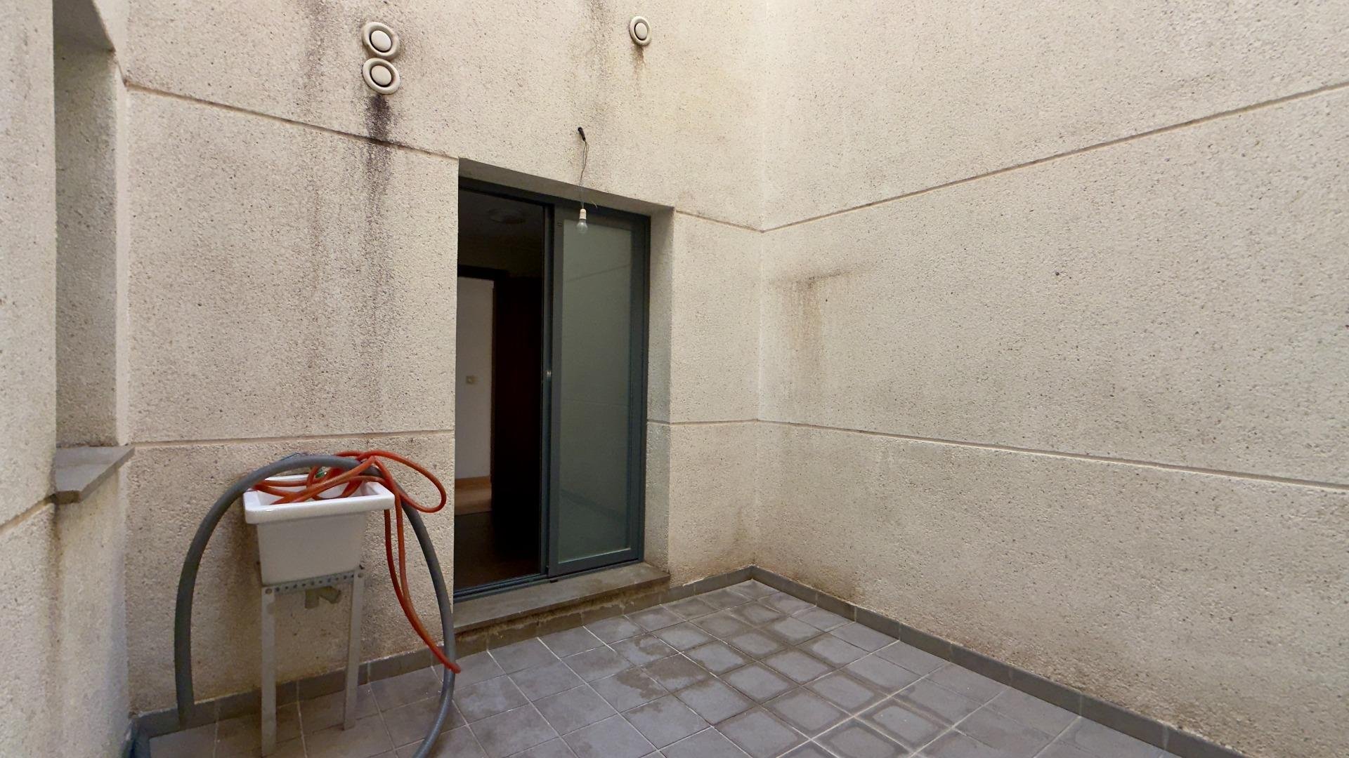 Piso de 122 m² en La Zubia