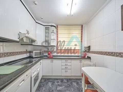 Piso de 106 m² en Oviedo